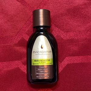 MACADAMIA Professional Oil Treatment ~ medium to coarse